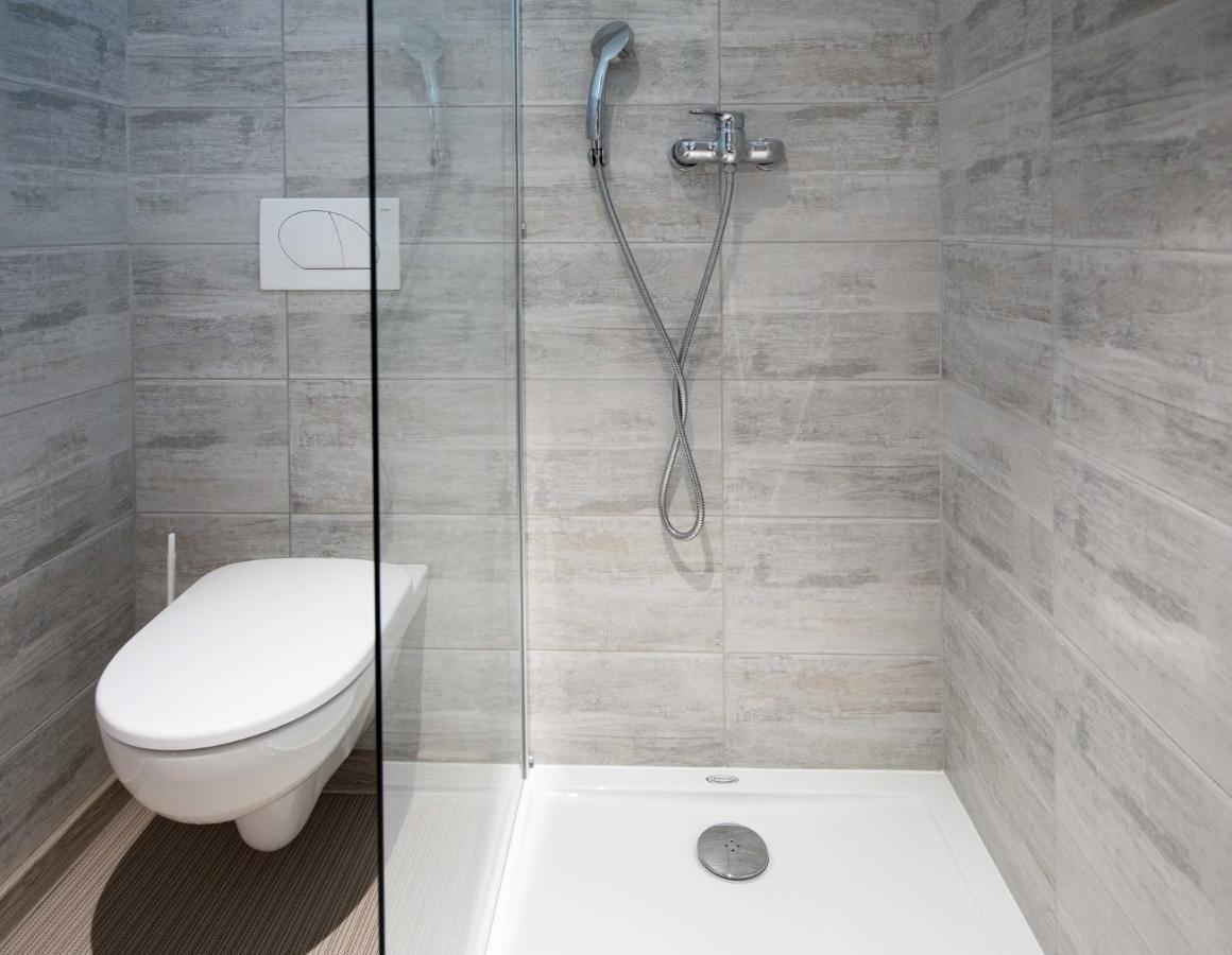 Gostilna Pugelj Hotell Novo Mesto Exteriör bild